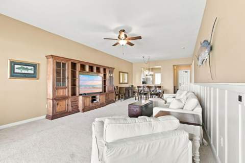 34 Harbour Isle Drive #Ph05, Fort Pierce FL - photo 9 of 39