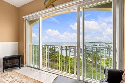 34 Harbour Isle Drive #Ph05, Fort Pierce FL - photo 12 of 39
