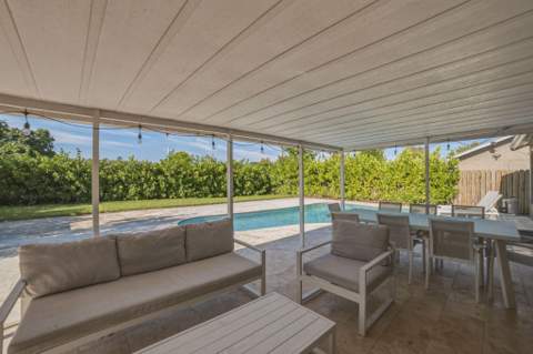 11130 NW 26th Place, Sunrise FL - photo 6 of 14