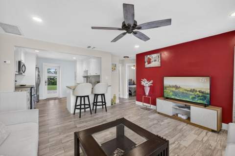216 E 24th Street, Riviera Beach FL - photo 11 of 50