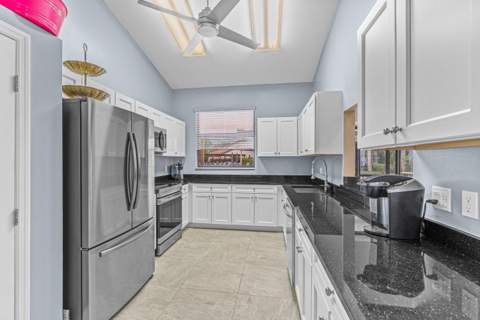 3349 Lucerne Park Drive, Greenacres FL - photo 20 of 24