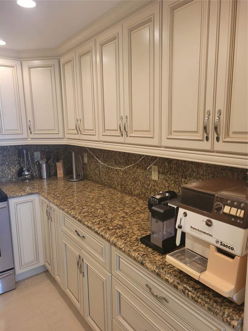 2 bedroom Condominium at 2401 S Ocean Drive #1108, Britannia At Quadomain Condo, Hollywood — photo 5