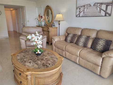 2401 S Ocean Drive #1108, Hollywood FL - photo 9 of 34