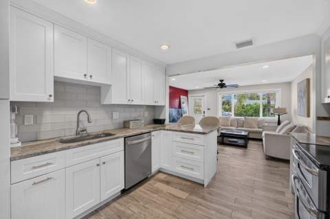 216 E 24th Street, Riviera Beach FL - photo 16 of 50