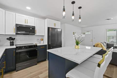 19005 SE Southgate Drive, Jupiter FL - photo 16 of 57