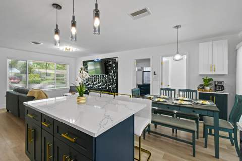 19005 SE Southgate Drive, Jupiter FL - photo 18 of 57