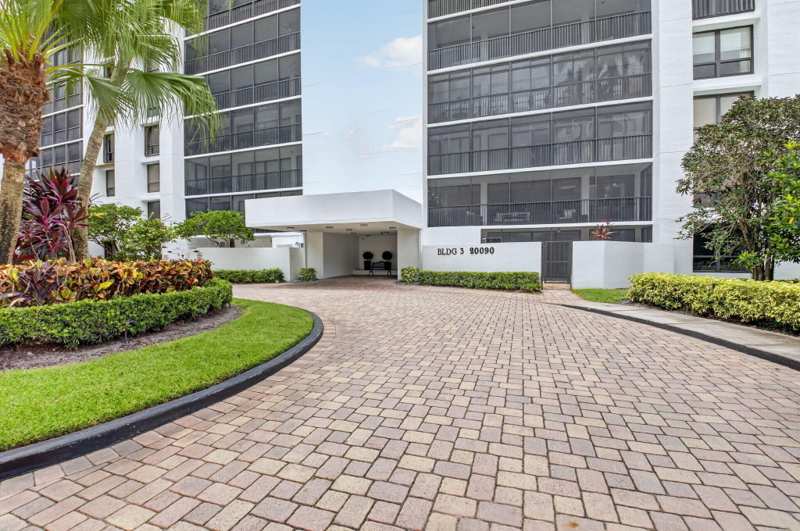 3 bedroom Condominium at 20090 Boca West Drive Apt #361, Laurel Oaks, Boca Raton — photo 1