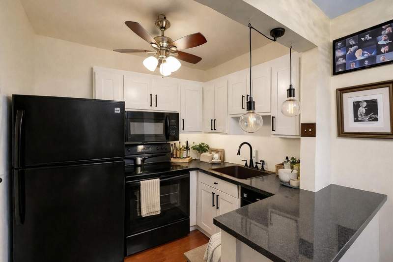 1 bedroom Condominium at 1231 SE 1st Street #5, Capri West Condo, Fort Lauderdale — photo 5