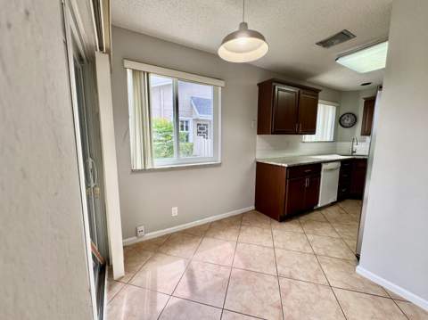 1877 Discovery Way, Deerfield Beach FL - photo 8 of 39