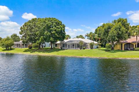 2108 SW Oakwater Point, Palm City FL - photo 9 of 55