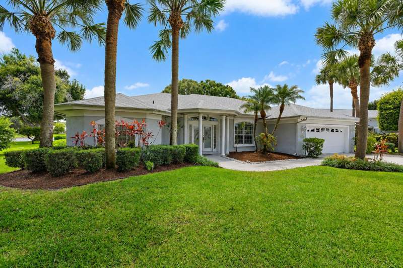 4 bedroom Single Family Residence at 2108 SW Oakwater Point, Danforth, Palm City — photo 4