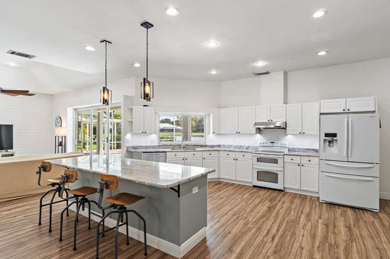 4 bedroom Single Family Residence at 2108 SW Oakwater Point, Danforth, Palm City — photo 1