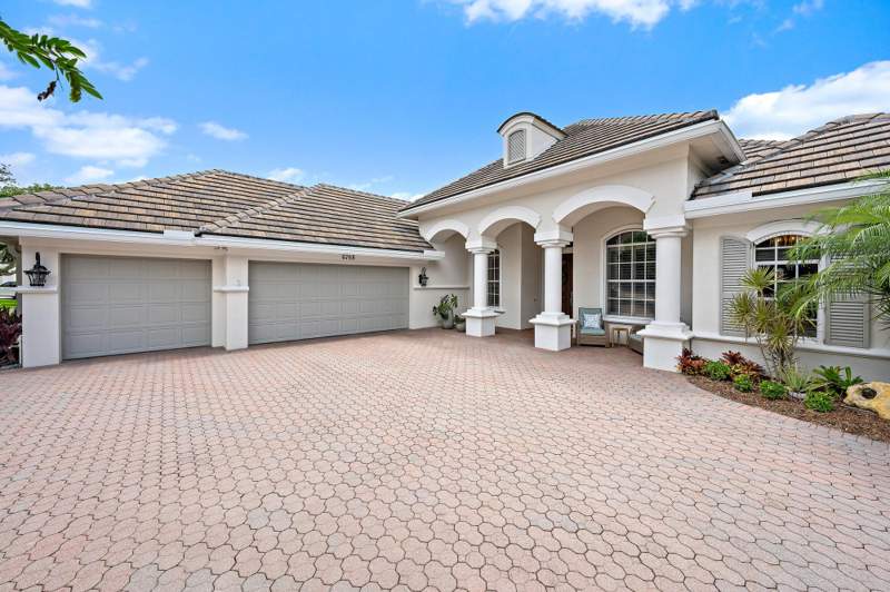 5 bedroom Single Family Residence at 6768 Cypress Cove Circle, Cypress Cove Of Jupiter, Jupiter — photo 3