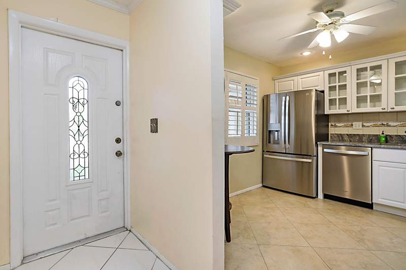 2 bedroom Condominium at 152 Lake Anne Drive #152, Golden Lakes Village Condo 1 Thru 13-A, West Palm Beach — photo 5
