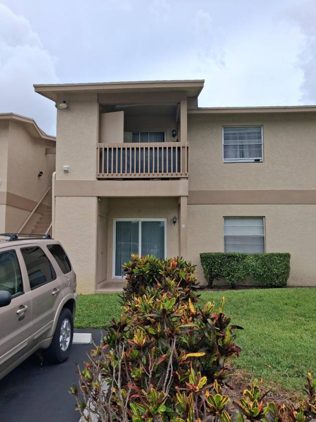 Abbey Park Gardens I Condo