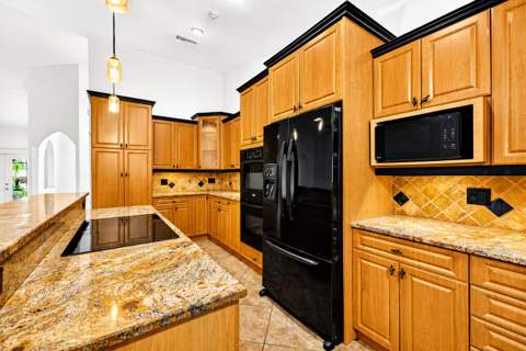 1180 SW Mirror Lake Cove, Port St. Lucie FL - photo 8 of 28
