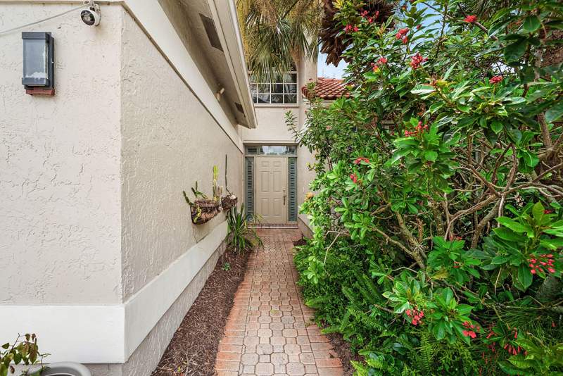 4 bedroom Single Family Residence at 13555 Kiltie Court, Polo Trace 2 1, Delray Beach — photo 4