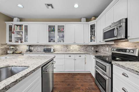 13555 Kiltie Court, Delray Beach FL - photo 14 of 57