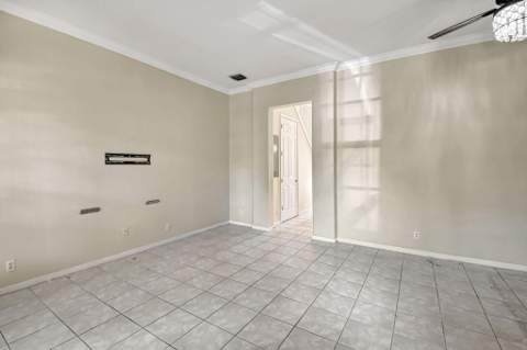 608 NW 25th Avenue, Boynton Beach FL - photo 13 of 37