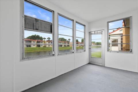 154 Lake Barbara Drive, West Palm Beach FL - photo 14 of 26