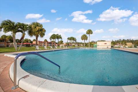 154 Lake Barbara Drive, West Palm Beach FL - photo 20 of 26