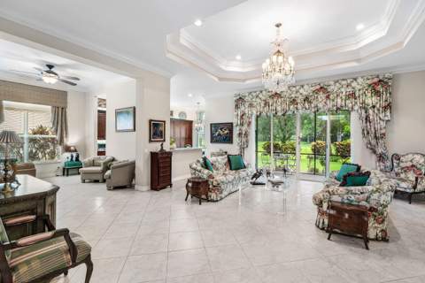9041 Grayson Court, Boynton Beach FL - photo 13 of 67