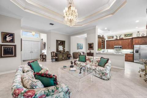 9041 Grayson Court, Boynton Beach FL - photo 17 of 67