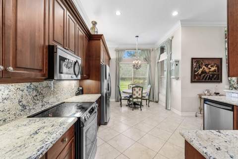 9041 Grayson Court, Boynton Beach FL - photo 20 of 67