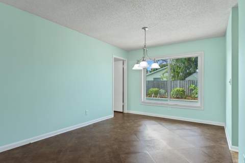 4368 Hawthorn Avenue, Palm Beach Gardens FL - photo 16 of 37