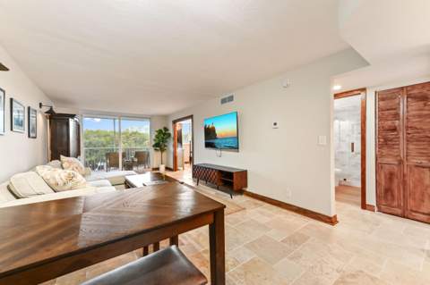 689 NE 6th Court #2090, Boynton Beach FL - photo 7 of 37