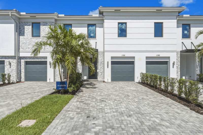 3 bedroom Townhouse at 1198 National Street, Lotis Wellington, Wellington — photo 1