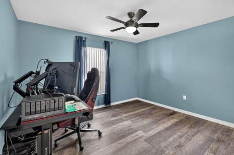 324 SW Kestor Drive, Port St. Lucie FL - photo 20 of 32