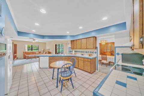 1222 Essex Drive, Wellington FL - photo 11 of 29
