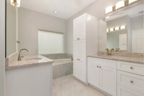 9119 Bay Point Circle, West Palm Beach FL - photo 9 of 68