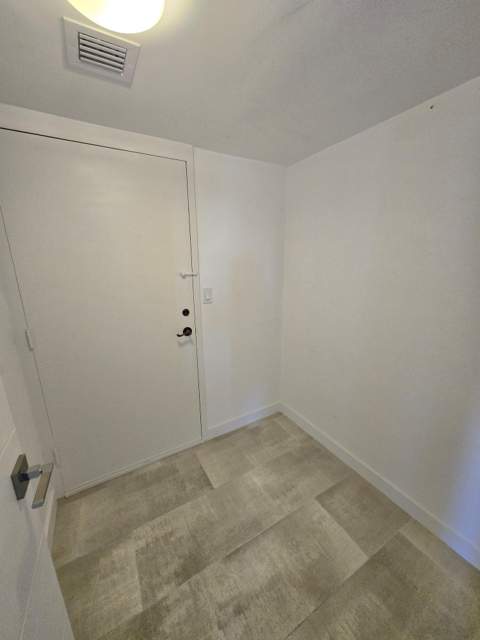 137 Golden Isles Drive #414, Hallandale Beach FL - photo 14 of 62