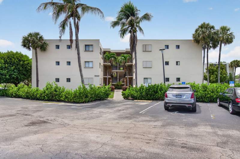 1 bedroom Condominium at 5340 Las Verdes Cr Las Verdes Circle #109, Dogwood Condo, Delray Beach — photo 5