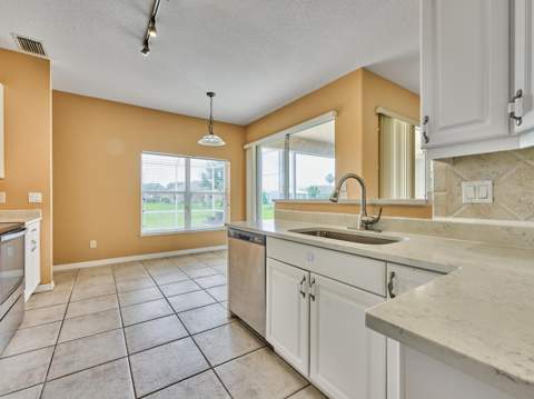 3761 SW Wycoff Street, Port St. Lucie FL - photo 17 of 62