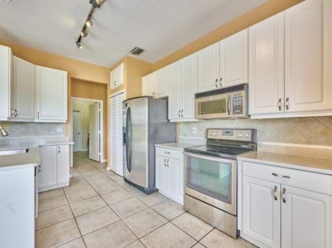 3761 SW Wycoff Street, Port St. Lucie FL - photo 21 of 62