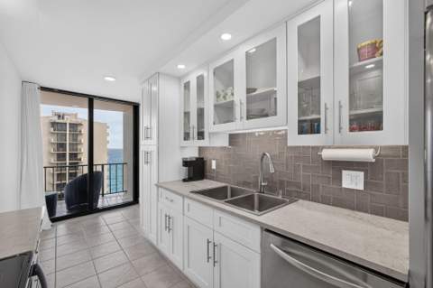 4200 N Ocean Drive #2-1601, Singer Island FL - photo 7 of 64