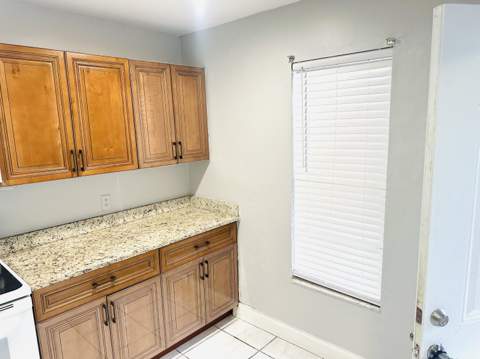 5145 Breckenridge Place #30, West Palm Beach FL - photo 8 of 13