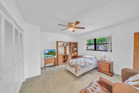 1222 Essex Drive, Wellington FL - photo 18 of 29
