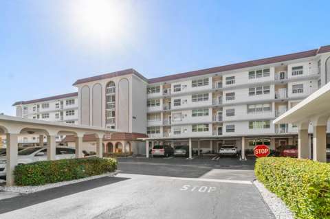 910 Dogwood Drive #444, home for sale in Delray Beach 33483