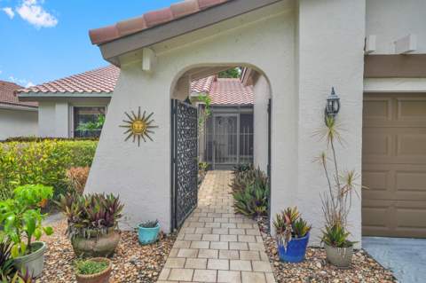 5569 Lakeview Mews Drive, Boynton Beach FL - photo 21 of 50
