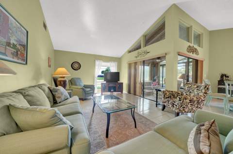 5569 Lakeview Mews Drive, Boynton Beach FL - photo 24 of 50