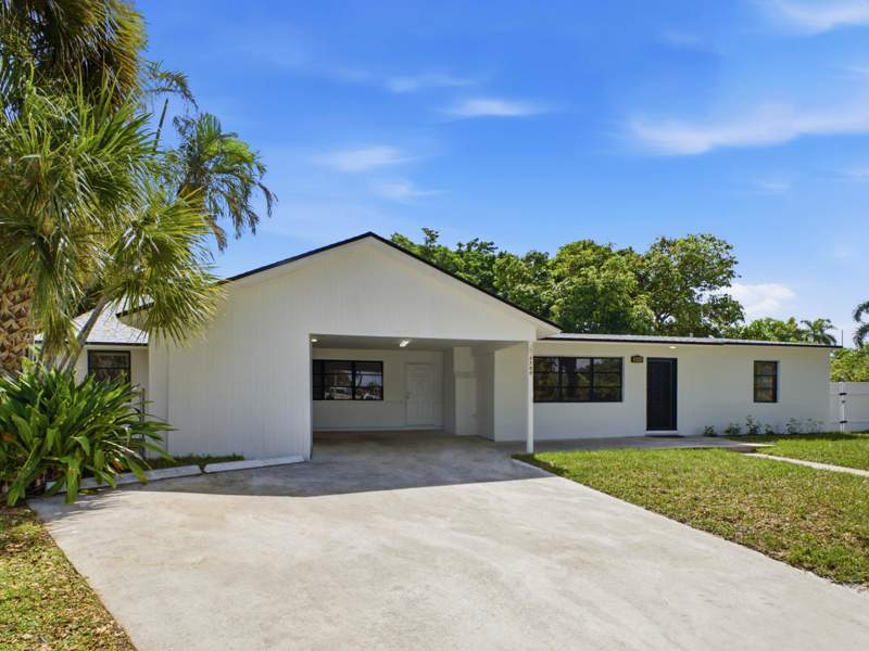 4 bedroom Single Family Residence at 6700 Forest Court, Shepley Estates, West Palm Beach — photo 5