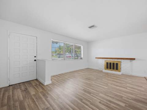 6700 Forest Court, West Palm Beach FL - photo 9 of 46