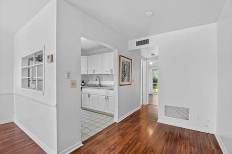 3120 Cynthia Lane #107, Lake Worth FL - photo 11 of 38