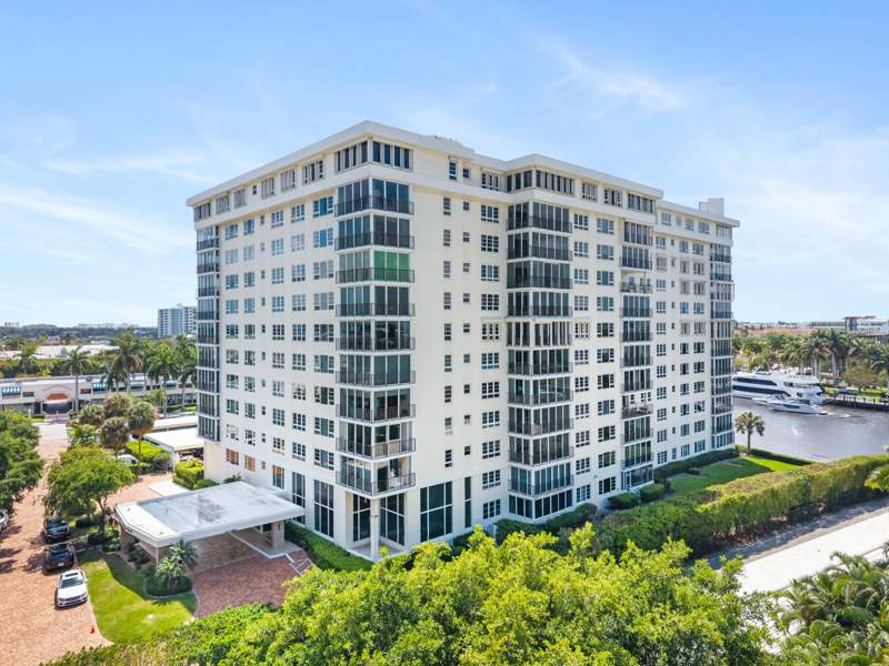 2 bedroom Condominium at 50 East Road #3D, Barr Terrace Condo, Delray Beach — photo 2