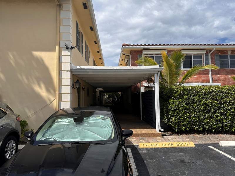 2 bedroom Condominium at 1501 SE 15th Street #3-4, Island Club Condo, Fort Lauderdale — photo 3
