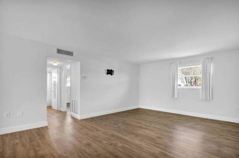 3210 Meridian Way #11, Palm Beach Gardens FL - photo 9 of 34